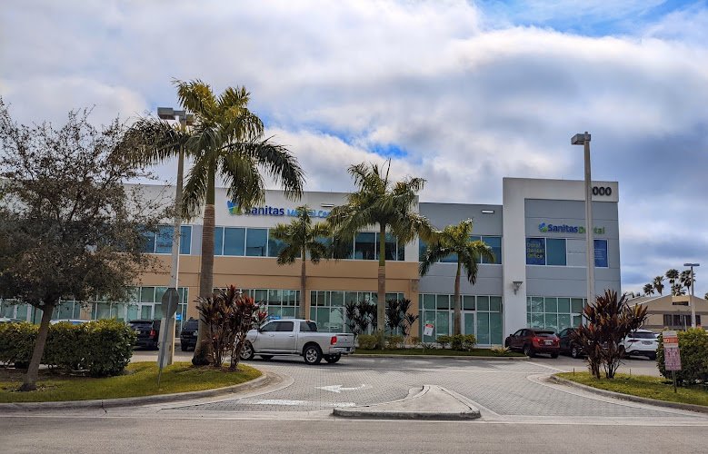 Sanitas Dental Doral