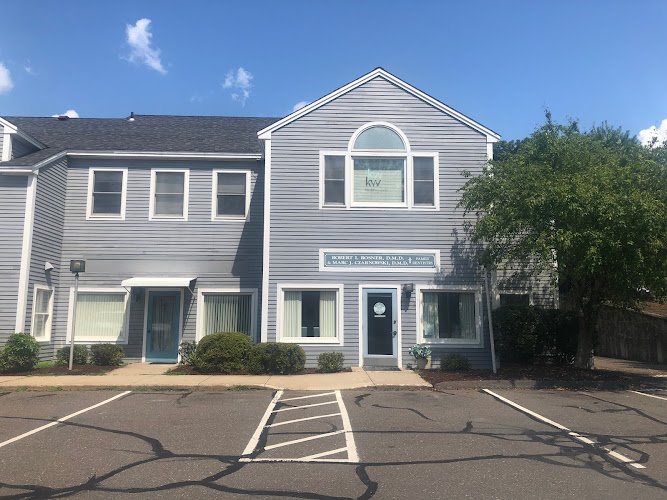 Mansfield Family Dental
Dentist in Mansfield CT
DMD