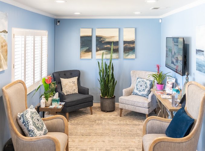 Santa Cruz Dental Artists: M. Catalina Payne, DMD