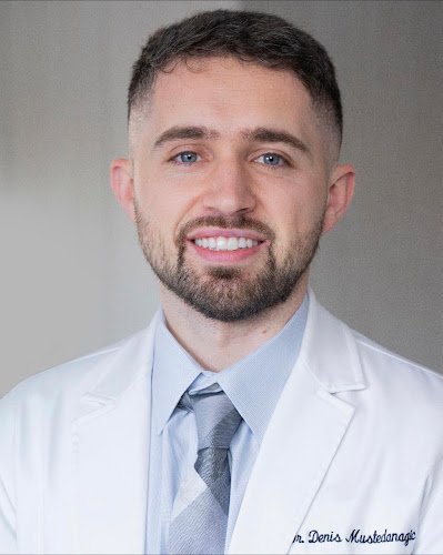 Denis Mustedanagic, DMD – Dentist