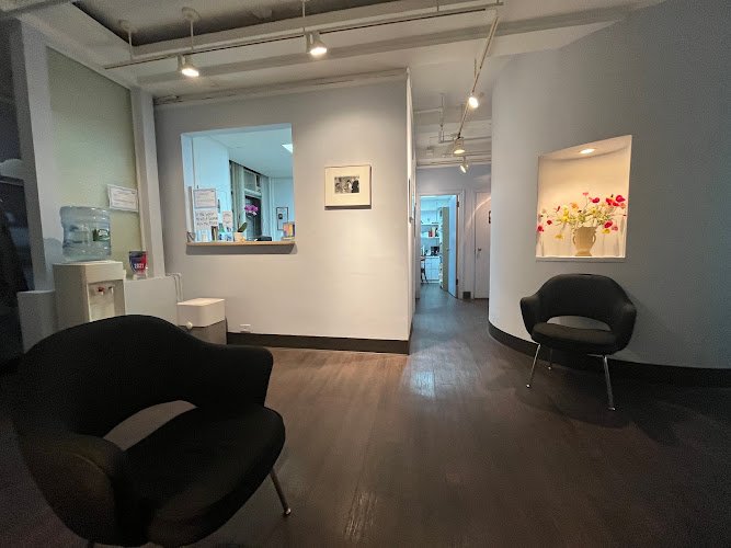 Lawrence Spindel DDS