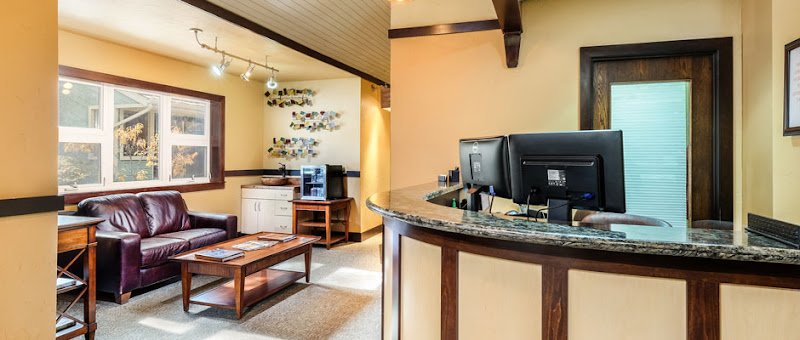 Mountain Top Periodontics & Implants – Denver