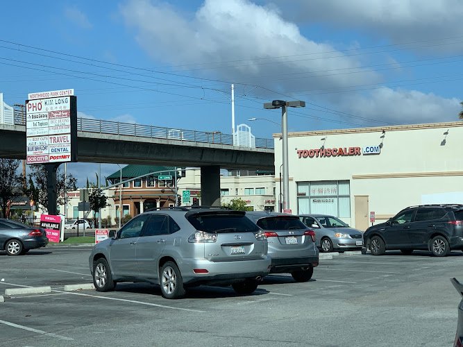 Toothscaler Dental: Kevin Vu, DDS