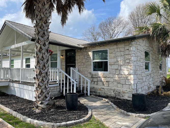 Manchaca Bobcat Braces