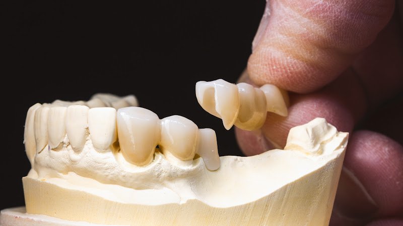 Aesthetic Oral Arts Dental Laboratory