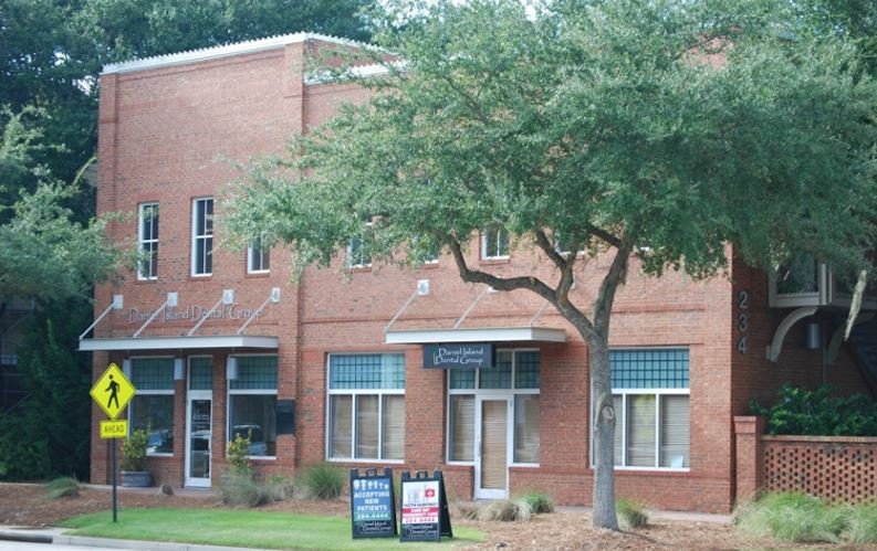 Teeth
Dentists & Specialists