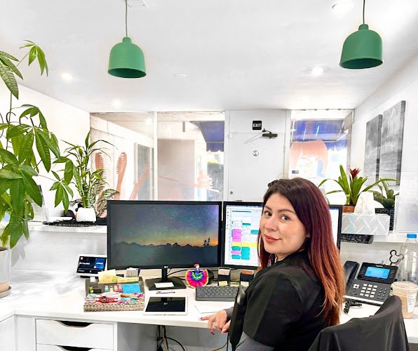 Flossy Dental Implants