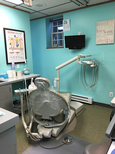 Bloomfield Implant and Family Dentistry