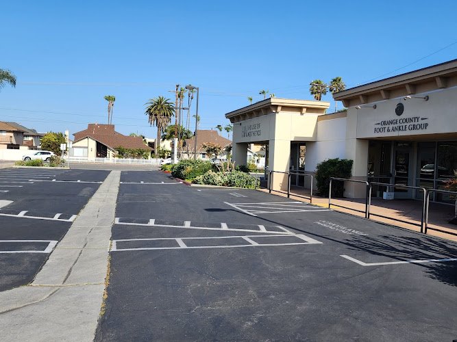 California Dental Group of Huntington Beach
