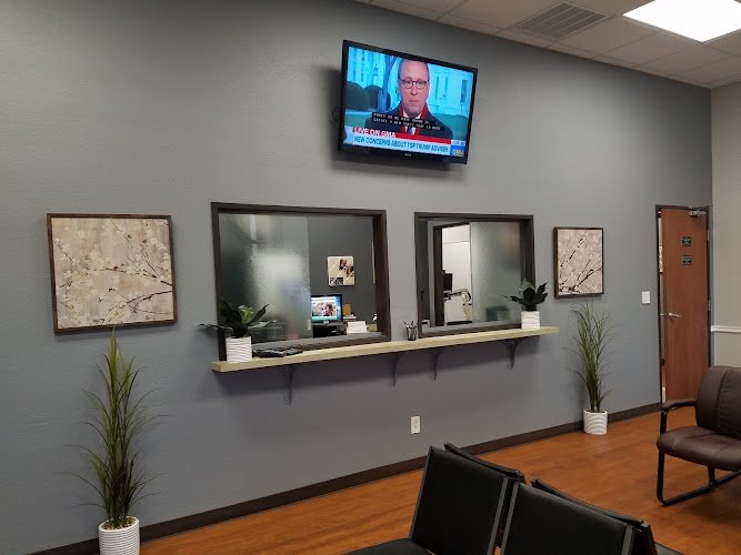 DDS Dentures+Implant Solutions