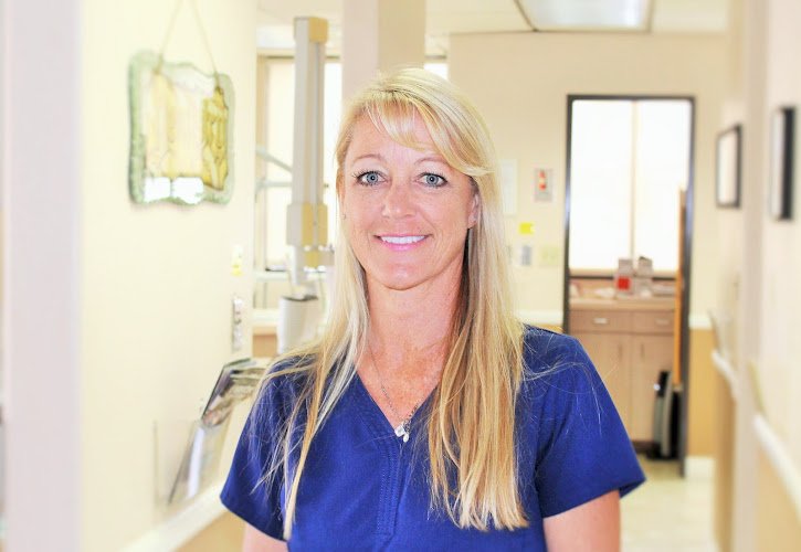 Hatem Abdelhadi, DDS, FICOI