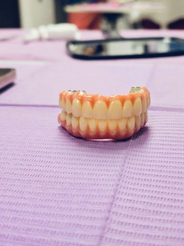 La Verne Dental & Implant Center