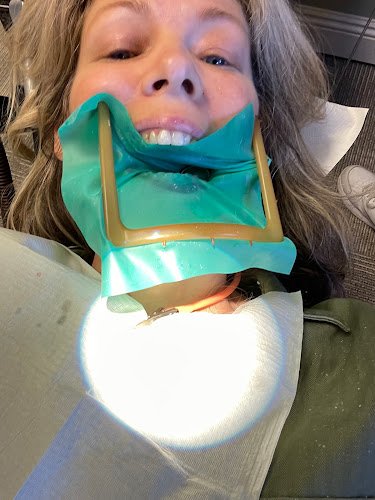 Guy G Giacopuzzi DDS