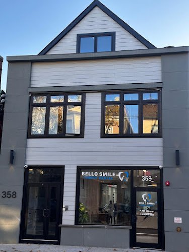 Dr. Alexa Mendes
BELLO SMILE DENTAL FAMILY