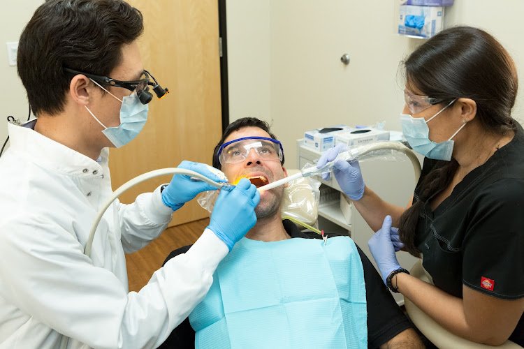 Dental Specialists of Riverside CA – Dentist Riverside – Emergency Dentist – Cosmetic