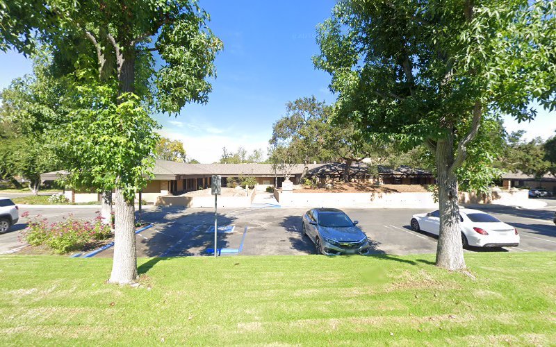 Oakwood Dental
Laura Bucci, DDS