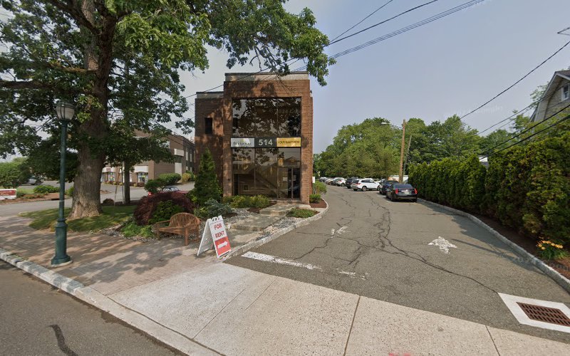 Robert N. Eskow, DMD, MScD Periodontics & Oral Medicine, PA