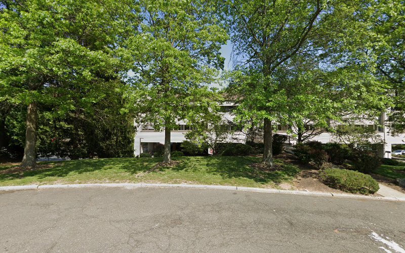 Tiger Periodontics and Dental Implants