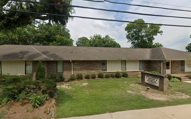 Dr. Matthew Dellinger