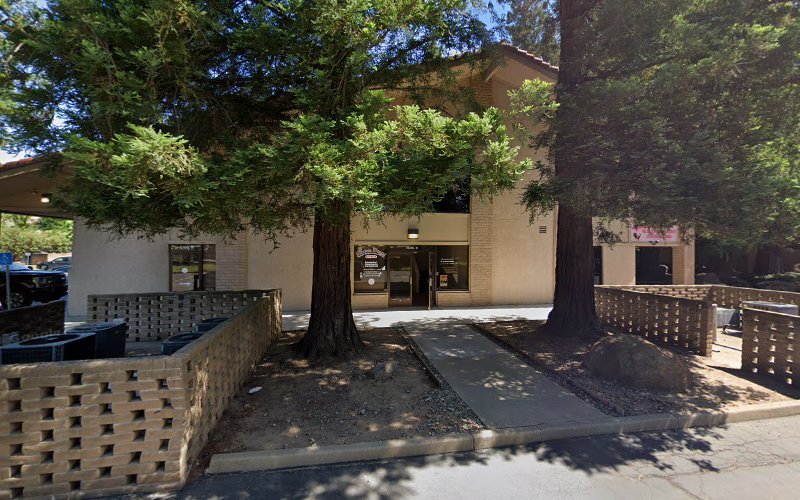 Dr. Vixiane Sengsouvanh, DDS