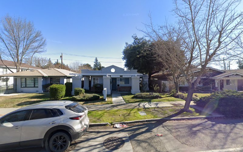 Comprehensive Periodontics & Dental Implants Dr. Patrick Goroski Dr. Caroline Arceo