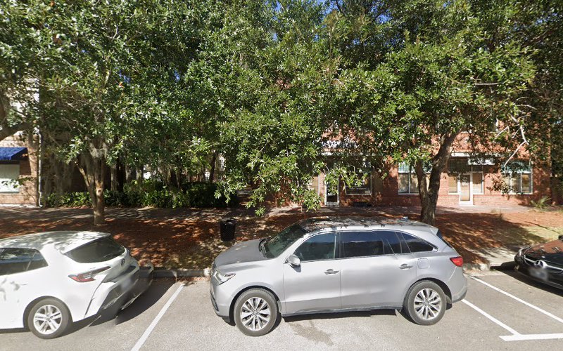 Periodontist/Dental Implant Specialist – Dr. Liszka