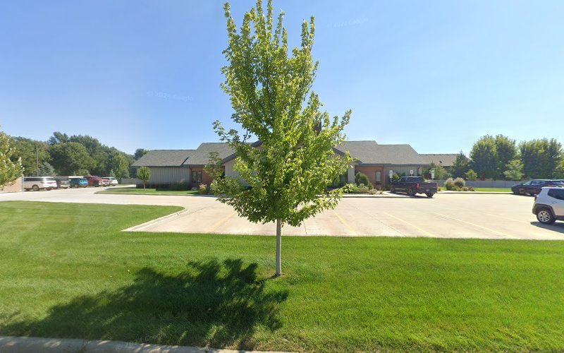 Johnson, Paul DDS – Midwest Periodontics