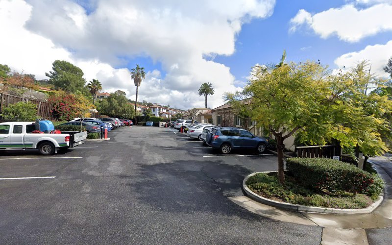 Raymond J Johansen DMD Inc