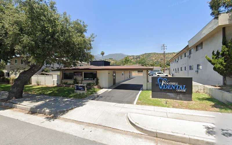 Dr. Shahram Valiani DDS