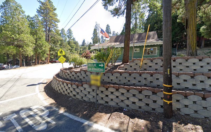 Dr. Sean Lee Dental Service