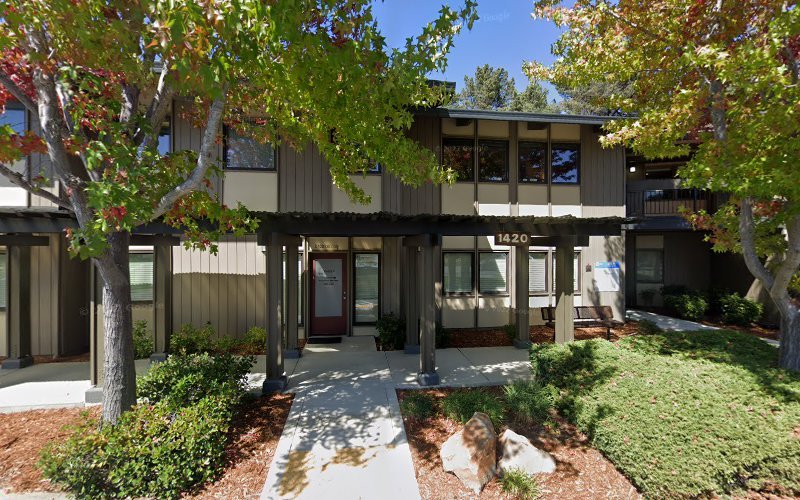 Pinole Periodontics & Dental Implants