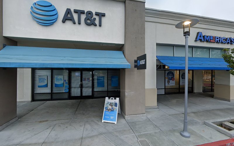 Mai Dental Specialists: Joe Michael B DDS