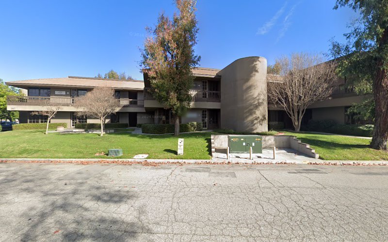 Dr. Victoria L. Hoang, DDS