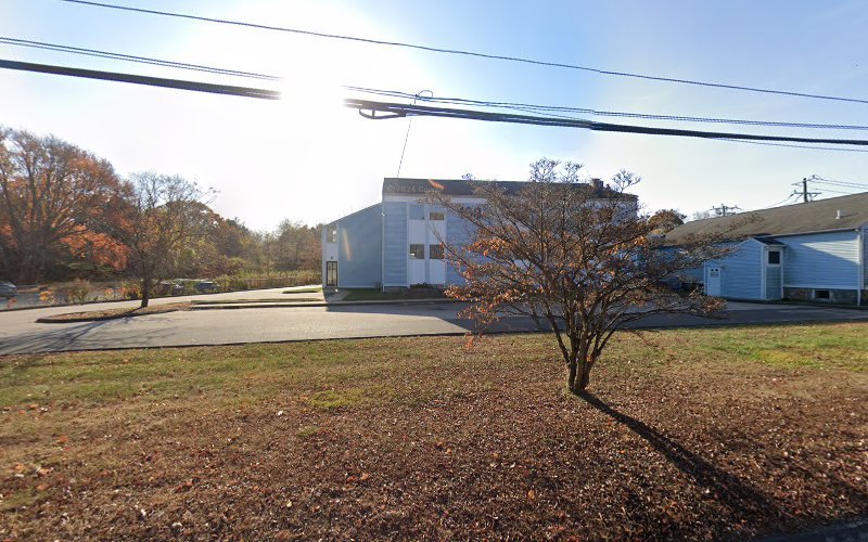 Shoreline Family Dental
Dentist in Old Lyme CT
DMD