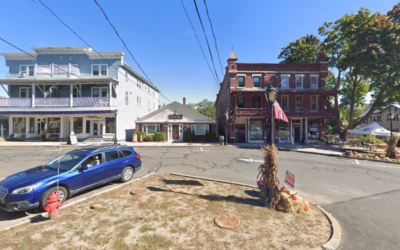 Artistic Dental Medicine: Jorge Baujin DMD, Sergio Sanchez DDS