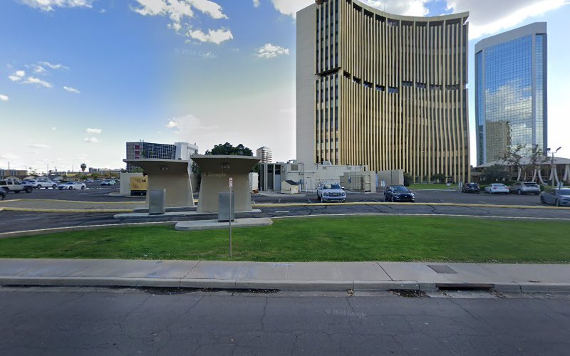 Dr. Jonathan Bensoussan