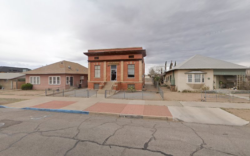 Gomez Clinic: Kristine Gomez DDS