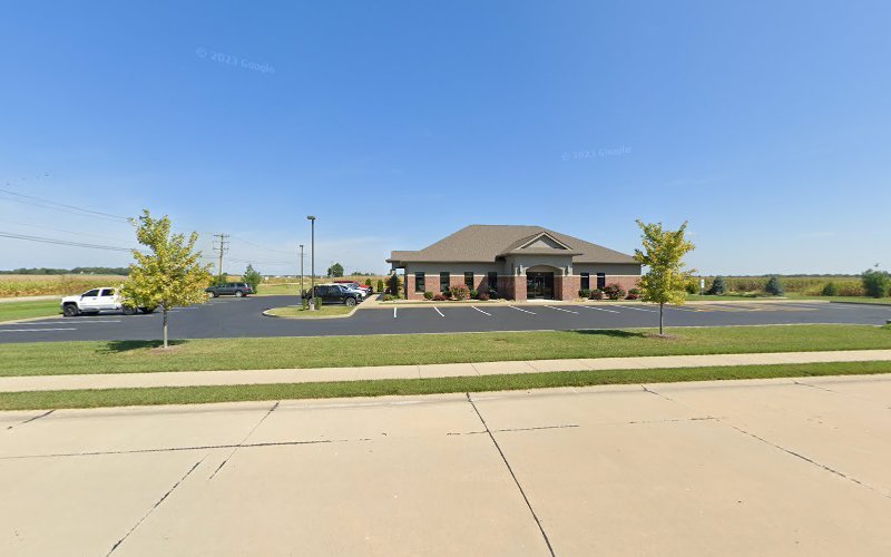 Plaza Dental Care: Reinarman Roy H DDS