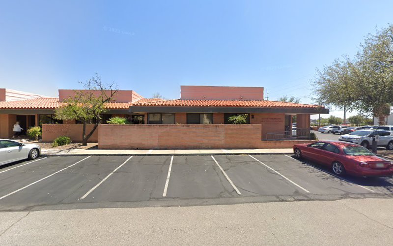 Davenport David R Dr