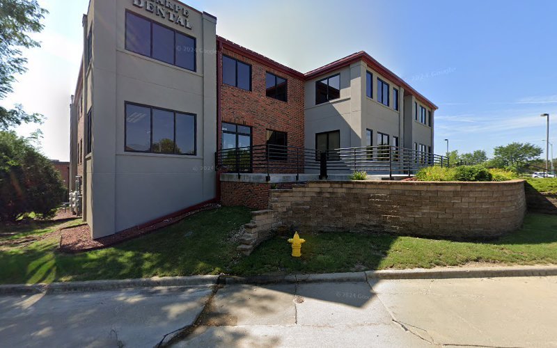 Dr. Jeffrey L. Sharpe, DDS