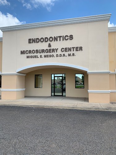 Endodontics & Microsurgery Center