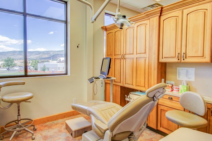 Back of the Wasatch Heber Family and Cosmetic Dentistry