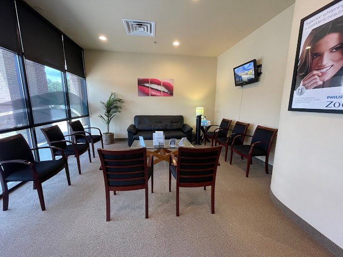 Hooman Lohrasbi, DDS