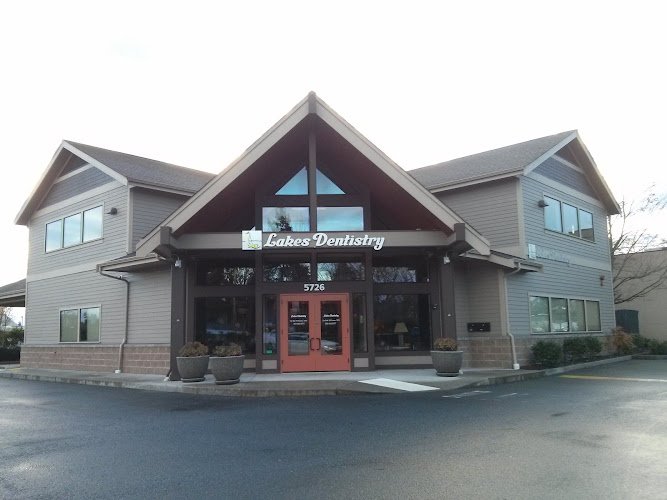 Lakes Dentistry