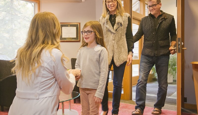 Longevity Expertise – Dr. Libbi Finnessy @TheBossOfTheFloss and @TheBossOfTheGloss