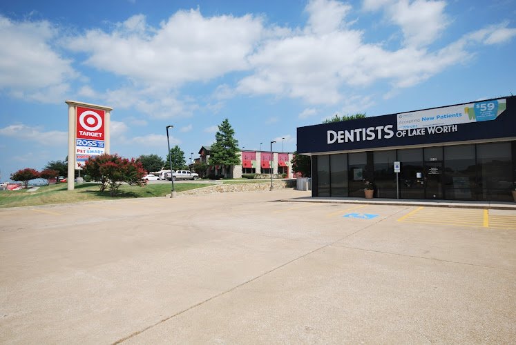 Dentists of Lake Worth