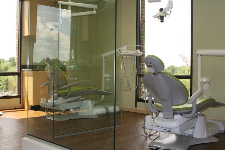 Vienna Periodontics and Implant Surgery: Anthony Palumbo, DMD